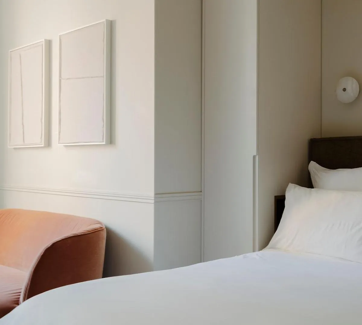 Aparthotel Maison Du Moulin Vert Paris France
